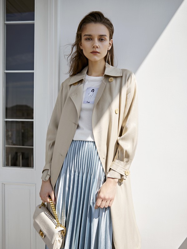 大衣的气质穿搭 这样穿衣服真的很好看