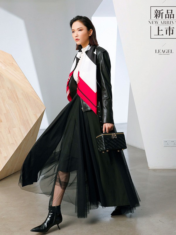 短款外套如何搭配 例格给你支招