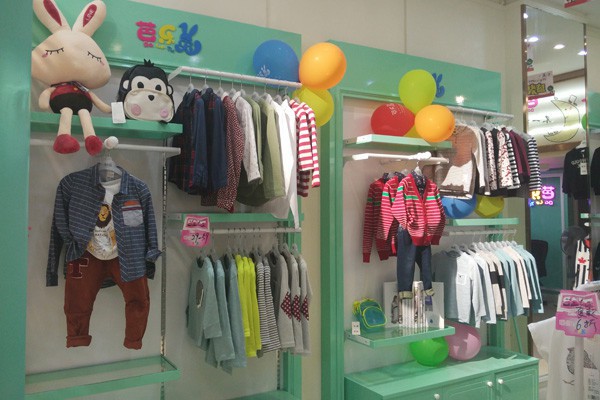 开一家童装店有前景吗 芭乐兔童装加盟费需要多少