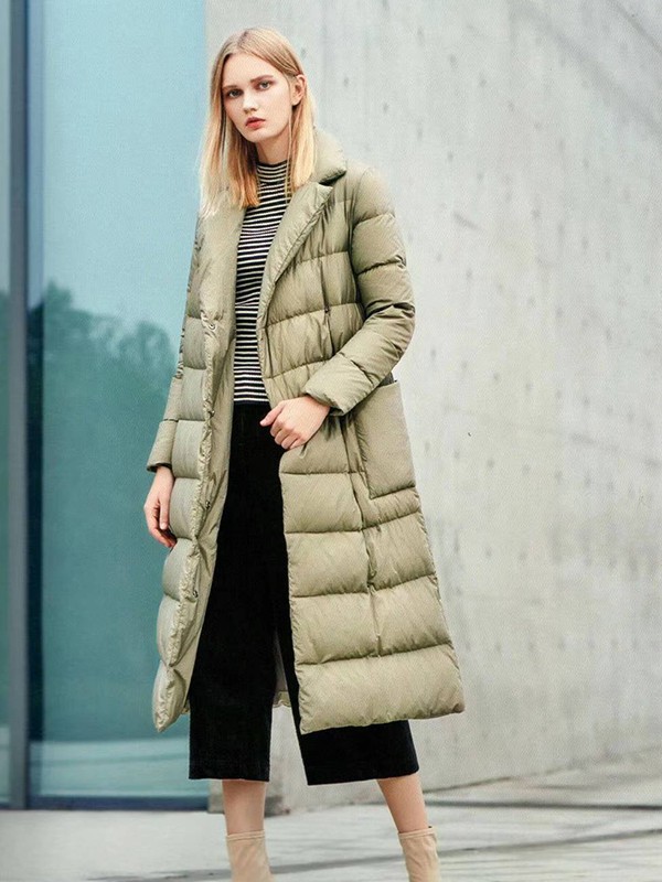 羽绒服配运动裤好看吗 羽绒服怎么搭配裤子