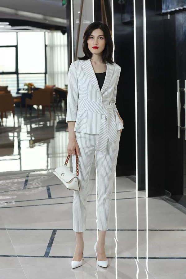 当了妈妈也可以很酷 原来是因为拉蒂赛