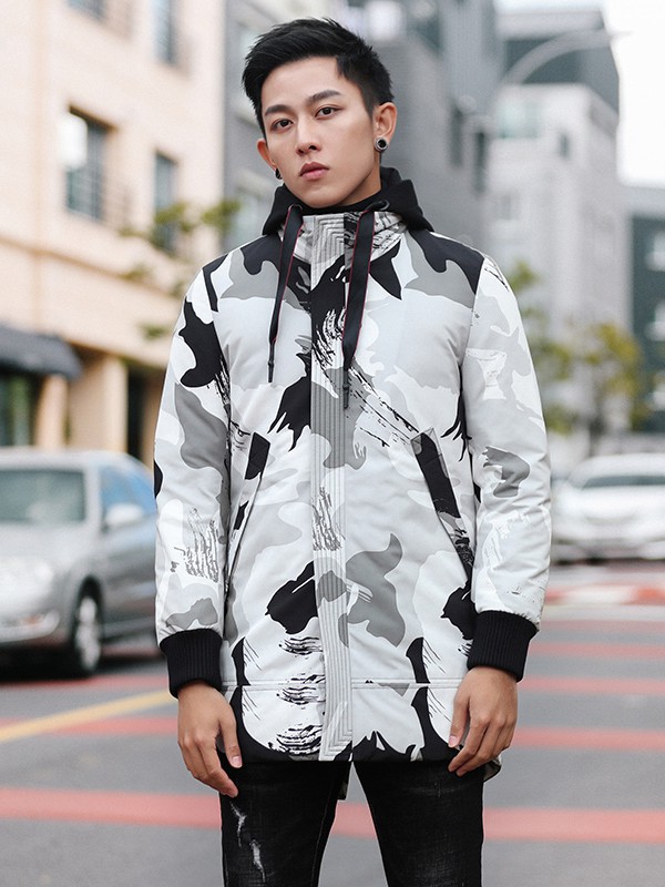 羽绒服有毛领还是没有毛领好 男士羽绒服内搭配什么衣服