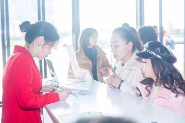 照耀孩子缤纷的梦2019年奥迪·尼可/乐现少儿模特大赛总决赛圆满收官!