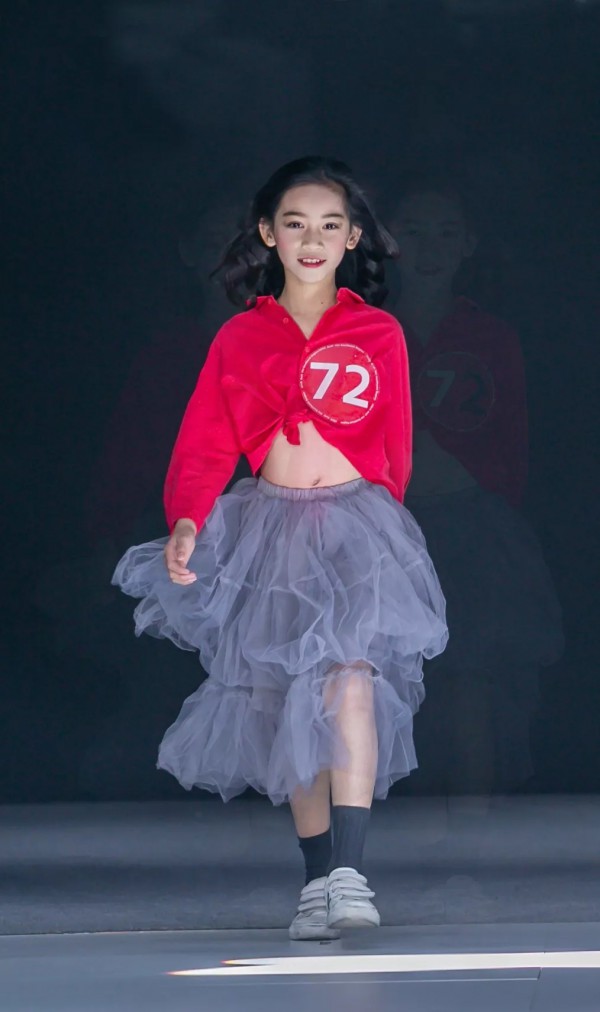 照耀孩子缤纷的梦2019年奥迪·尼可/乐现少儿模特大赛总决赛圆满收官!