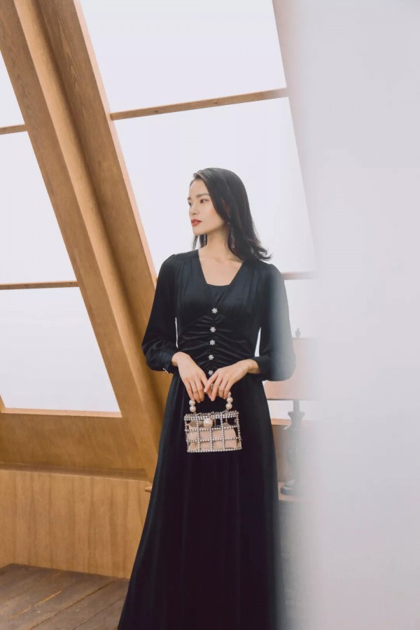 年会party攻略 卡蔓给你穿搭选择