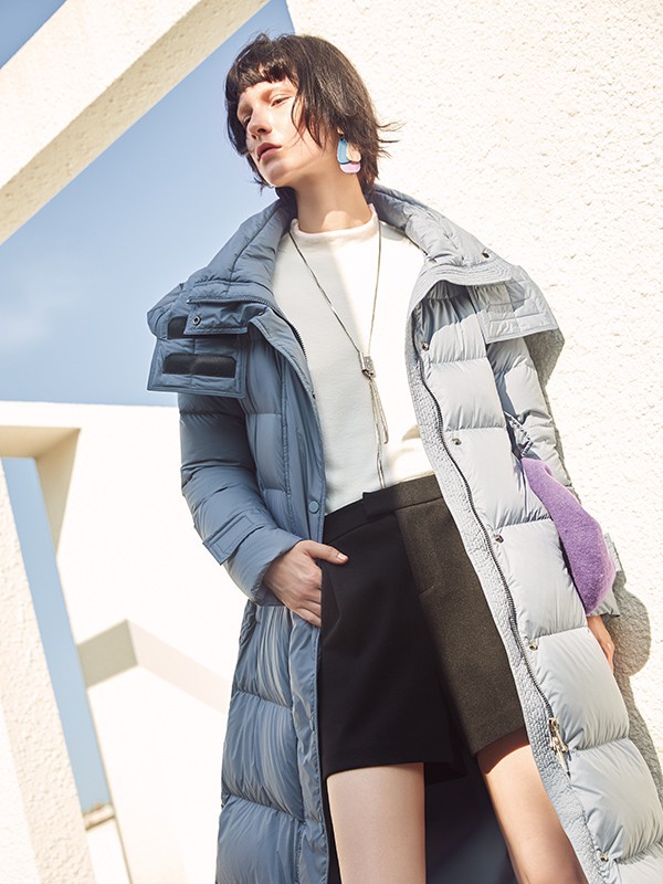 教你玩转羽绒服搭配 千百惠女装为你搭配
