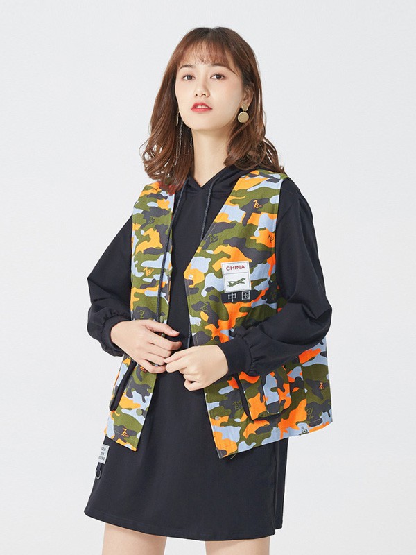 休闲简约搭配 爱衣服教你日常生活怎么穿