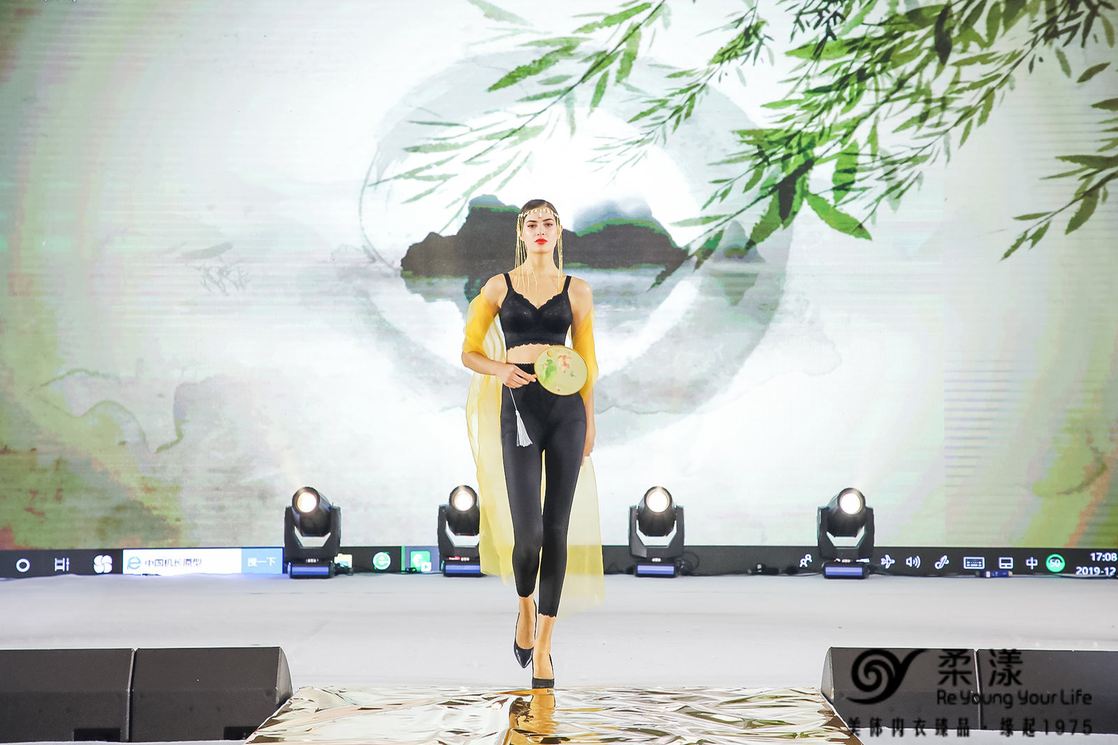 柔漾美体内衣年度大赏秀 看完心情激动太养眼了!