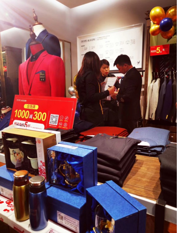 喜报!热烈庆祝埃沃定制江苏盐城吾悦和青岛平度2店同时隆重盛大开业