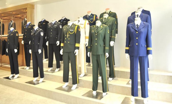 OUE职业装·团服展 十分有料!准备订购团服的别错过