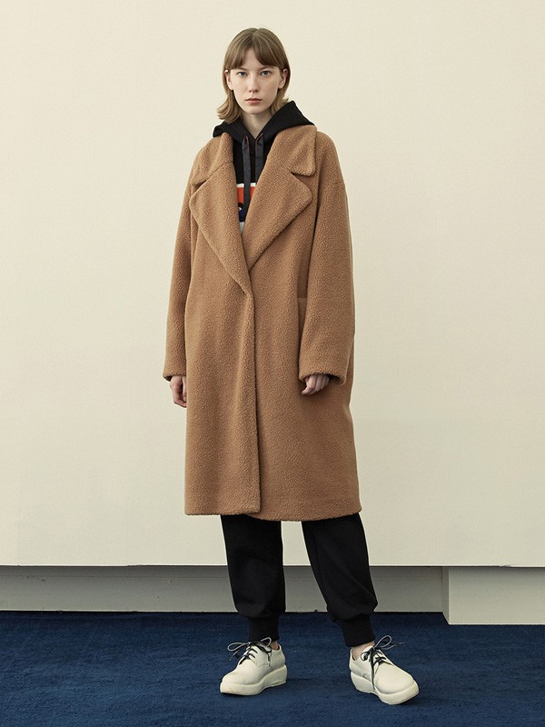 不同颜色的大衣能穿出什么样的感觉