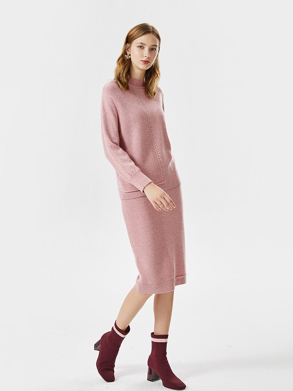 优雅的毛衣内搭 原来毛衣这样穿真的很好看