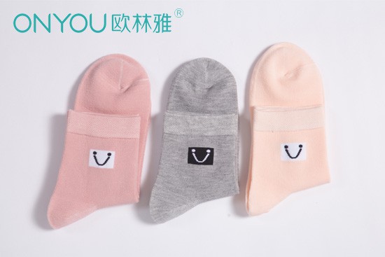 欧林雅竹纤维袜子和棉袜子哪个好呢 竹纤维袜子这些优点你可能都不知道