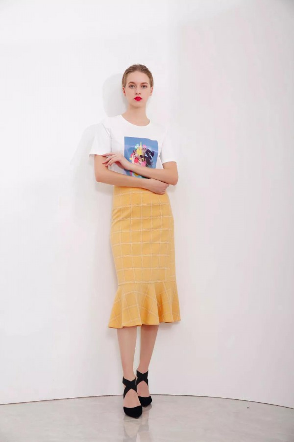 可媚春装上新 春天的花是冬天的梦