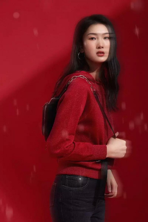 MIGAINO圣诞衣橱硬核就位 你就是最耀眼的女王