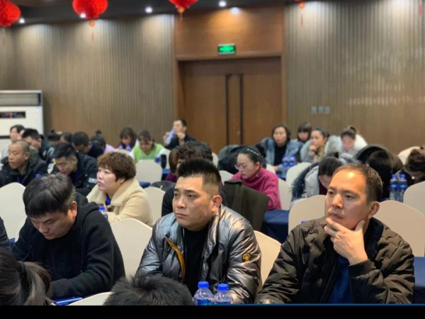 旅行·艺夏-蒙娜丽莎皮具2020夏季订货会圆满成功