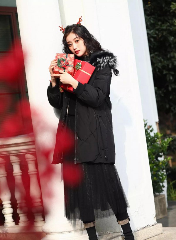 秋水伊人女装 这才是圣诞约会的优雅打开方式