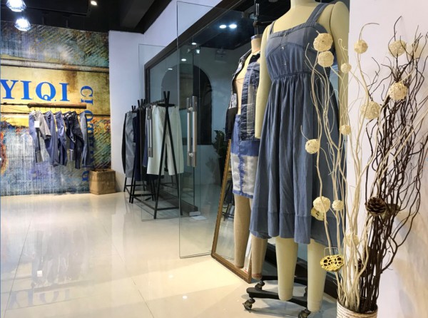 一条牛仔裤的自救之路