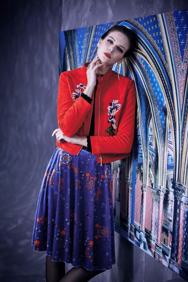 冬天连衣裙短裙怎么搭配  冬季连衣裙配什么外套