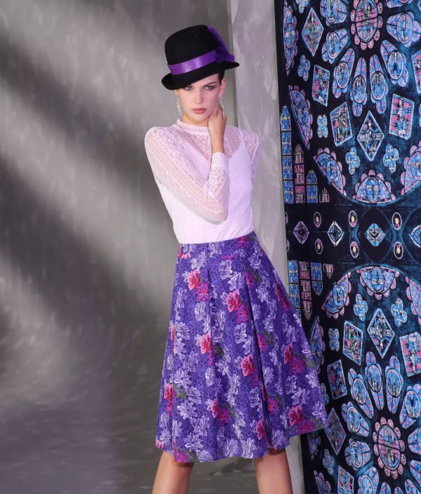 冬天连衣裙短裙怎么搭配  冬季连衣裙配什么外套