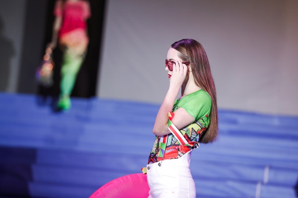 艾卓拉2020春装新款上市 让你的春季格外时髦