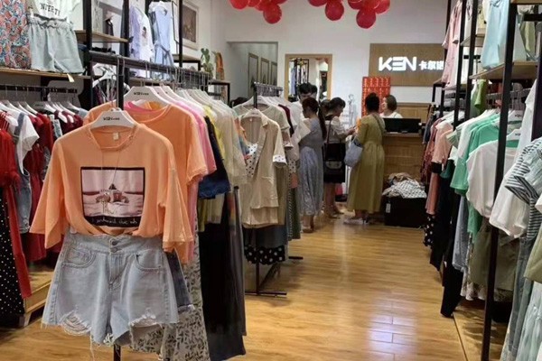 大众消费的女装品牌怎么加盟 有哪些加盟条件