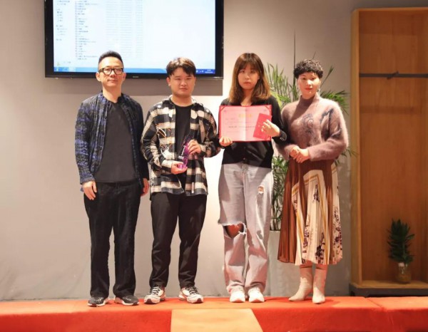 深大&迪凯 中国传统文化创新实战课程之三 —— 暨深圳大学美术与设计学院第一届“迪凯杯”中国传统文化传承与创新作品评比