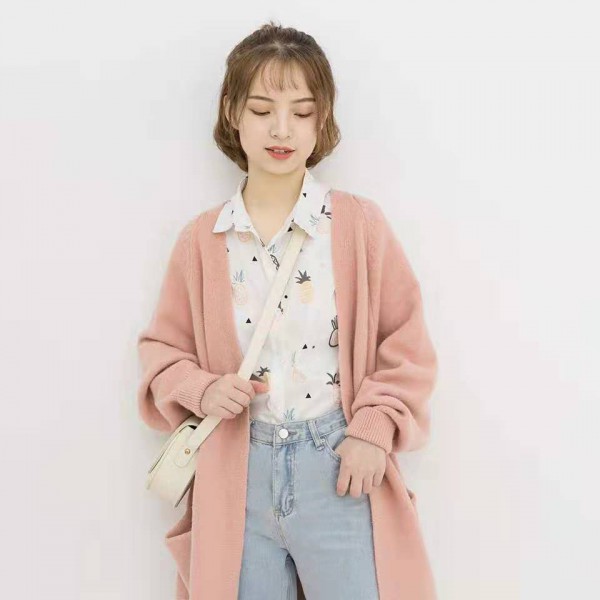 针织开衫怎么选 针织开衫怎么穿出温柔感