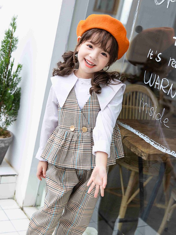 清新文艺风 其实小孩子也可以穿出文艺范