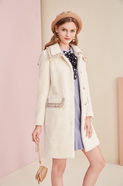 当下最流行的颜色有哪些 趁还没烂大街领先穿起来