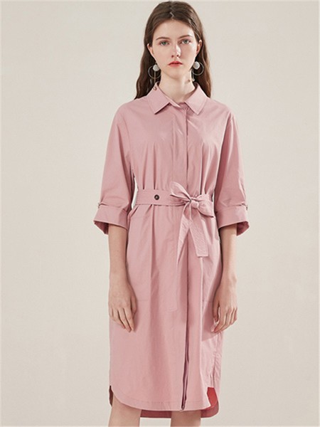 初入职场怎么穿?春美多教你穿出气质范