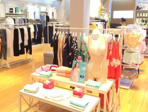 欧林雅14年品牌加盟经验,助你走上成功致富之路!