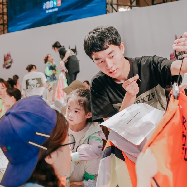 小资范2020潮流趋势春夏发布会暨10周年盛典圆满落幕