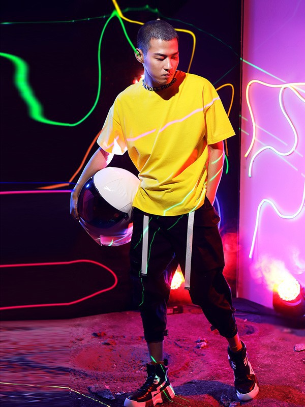 活力穿搭彰显时尚态度 熊猫呈现活力穿搭参考