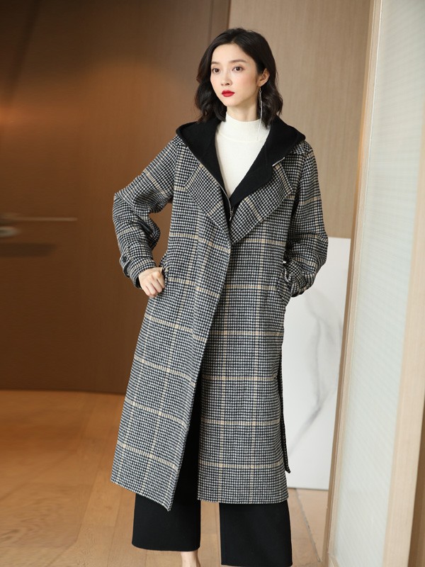 御姐范的造型怎么搭配 米思阳尽显女性魅力