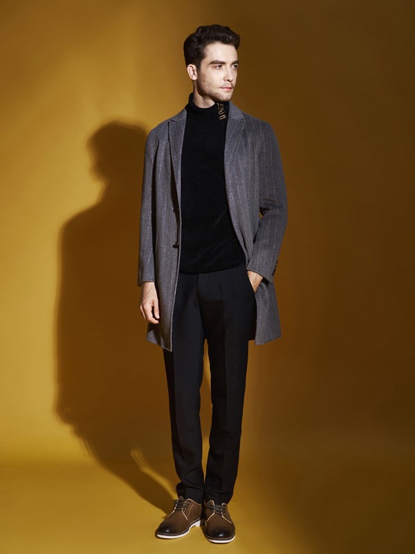 什么色系的衬衣男士穿起来更出众 秋日男士怎么搭配有型