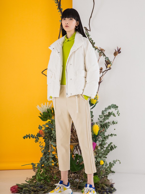 秋冬的棉服推荐 芙纯教你学会基本的时尚达人的穿搭方式