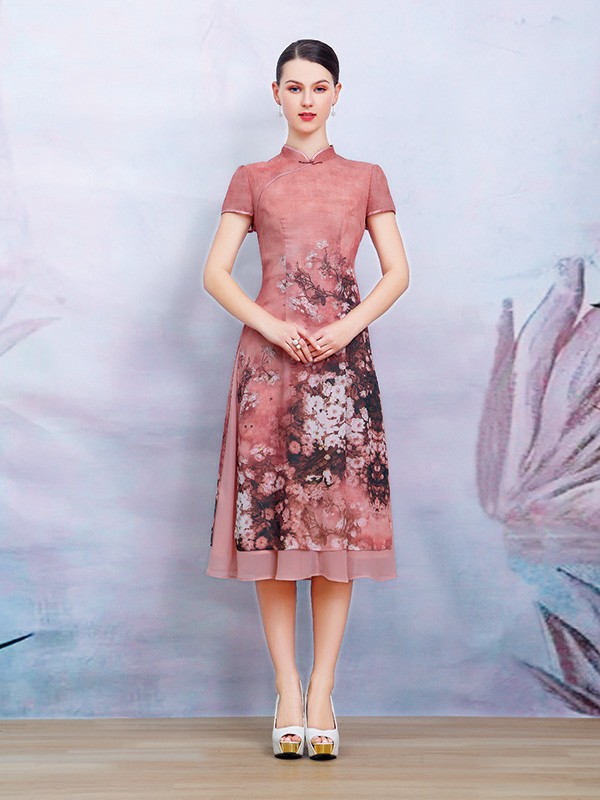 适合妈妈辈穿的连衣裙 优雅有很古典