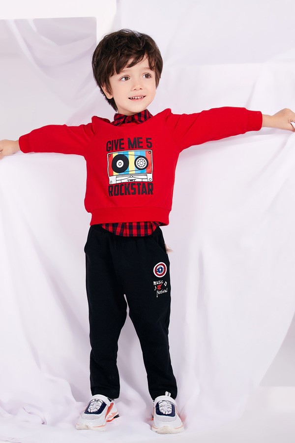 男孩子穿什么好看 捷米梵为你打造帅气形象