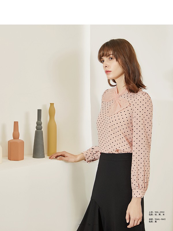 秋日职场新人怎么穿 爱诗帛雅给你支招