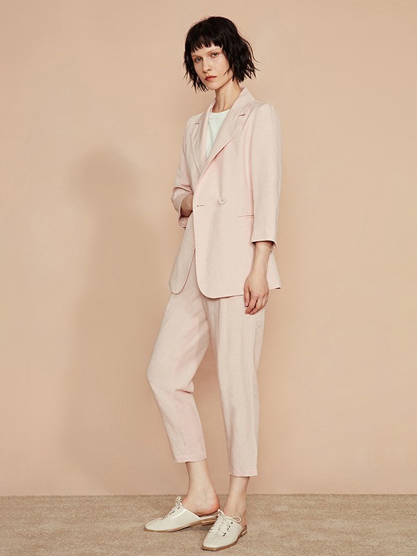 职场女性适合穿的西装套装推荐