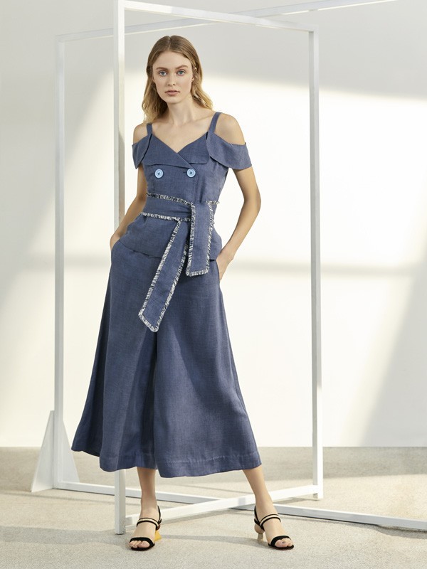 选择卡蔓为你带来不一样的优雅 穿出自己的清新脱俗的感觉