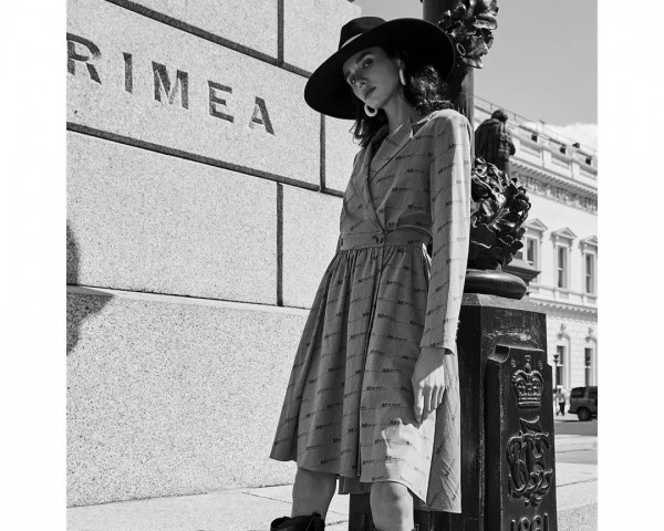 每个魅力女孩的必杀技是什么 get MISS SIXTY新品经典大片