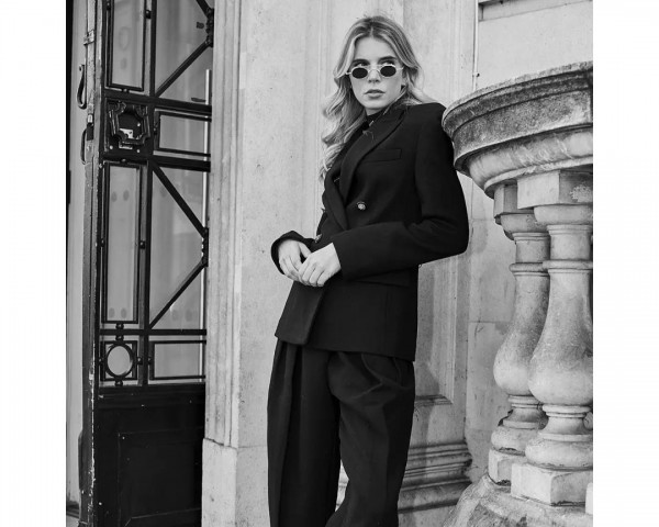 每个魅力女孩的必杀技是什么 get MISS SIXTY新品经典大片