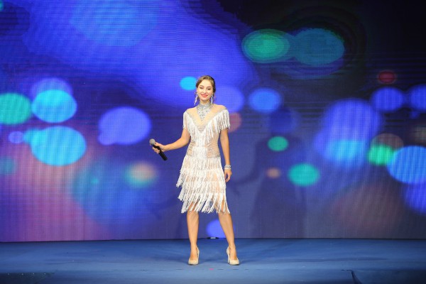 星光璀璨 索诗妃儿2020春夏新品发布会惊艳亮相