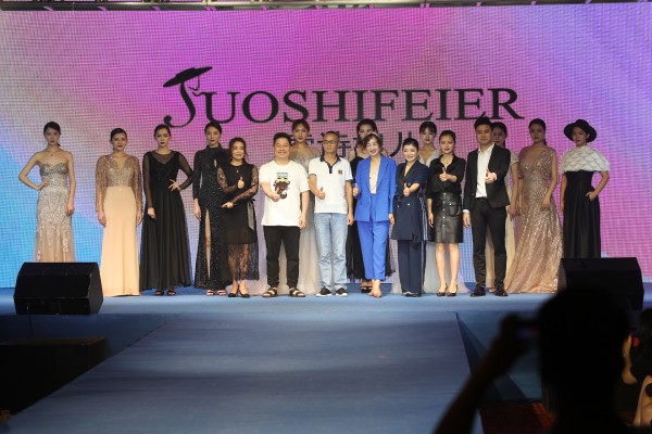 星光璀璨 索诗妃儿2020春夏新品发布会惊艳亮相