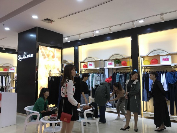 秋之恋开业喜讯不断 好品牌实力说话