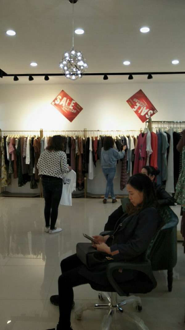 特大喜讯!阿莱贝琳吉林辽源新店十一盛大开业!