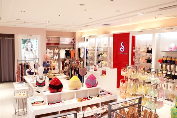 开内衣店需要投资多少钱 为什么说选择品牌加盟比较有利?