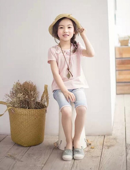 小女孩清新简约搭配 林芊美眉教你如何搭配